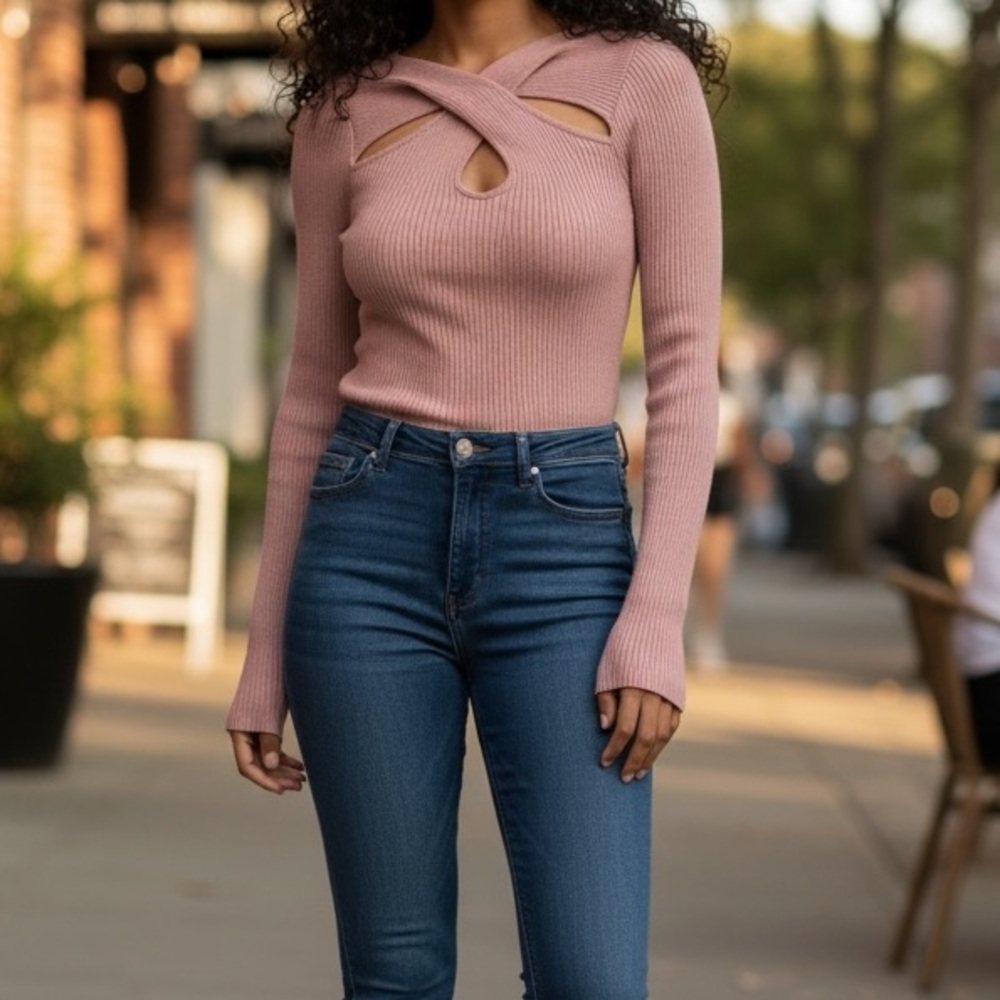 Women's Pink Ribbed Knit Sweater